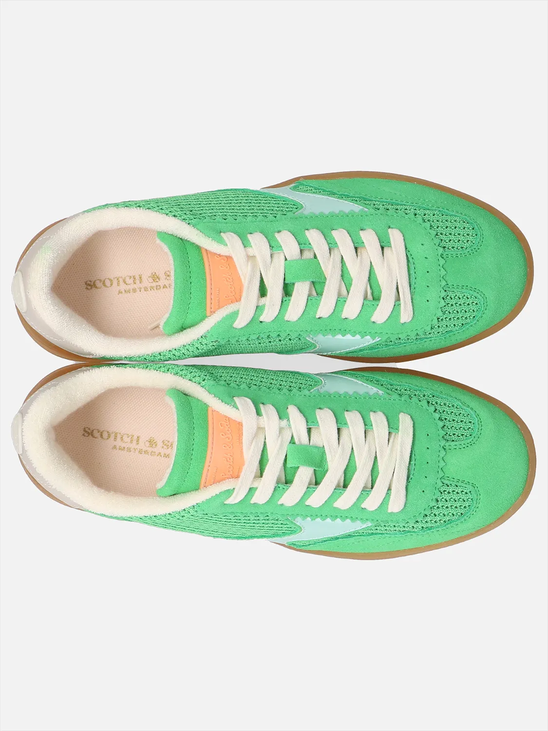 Nixie Sneakers