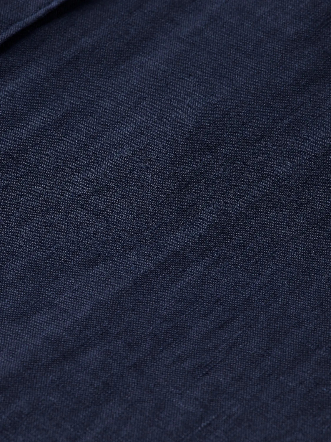 Essentials — Linen Long Sleeve Button-Down Shirt