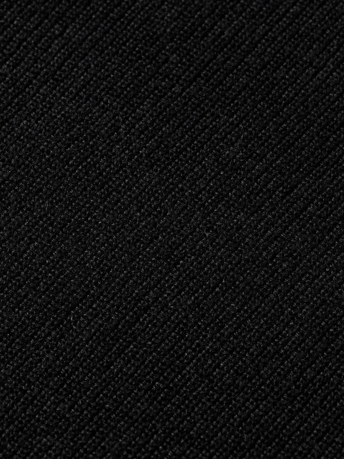 Regular-Fit Cotton Linen V-Neck