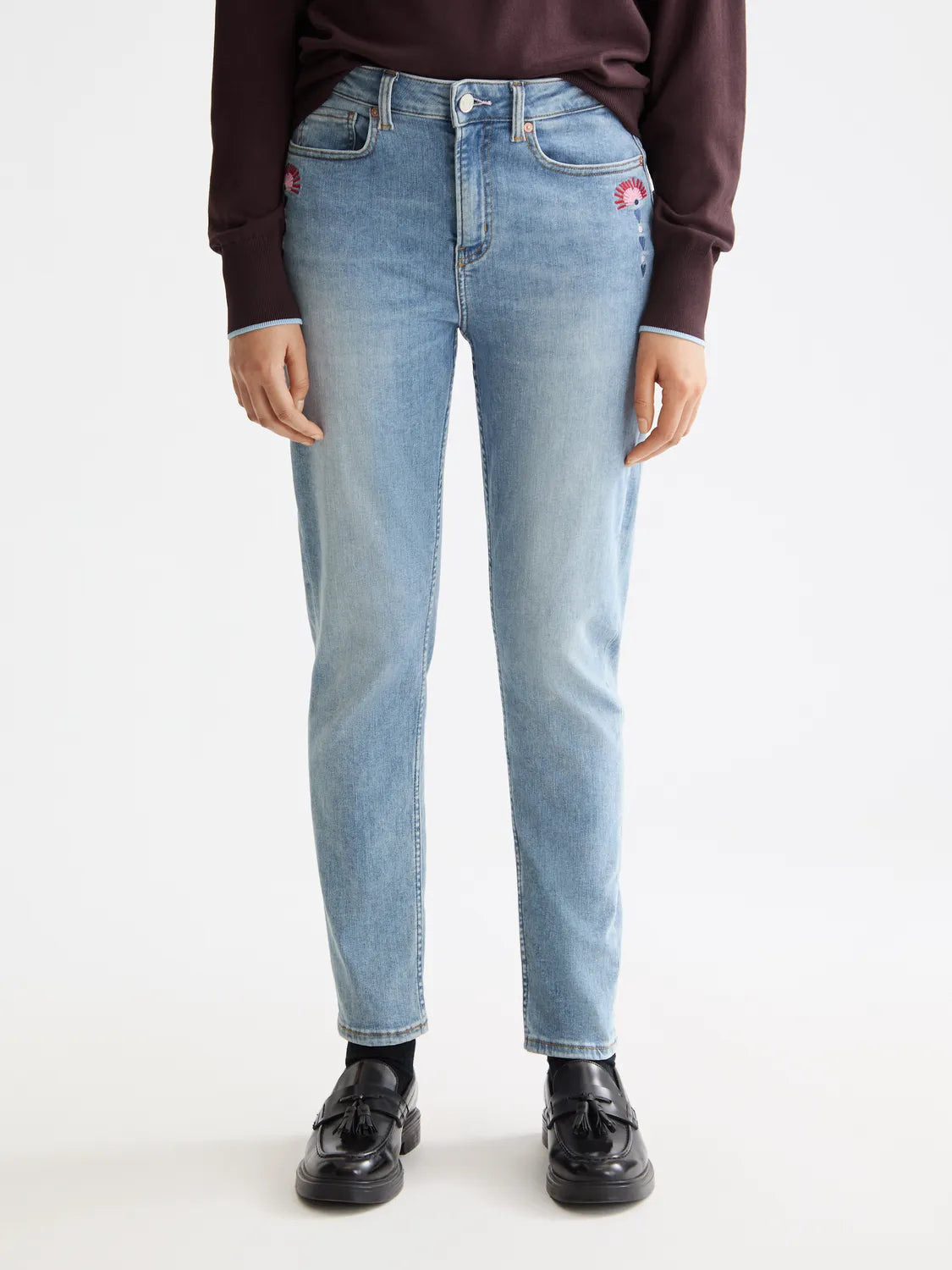 High Five Slim Jeans — Breakdance