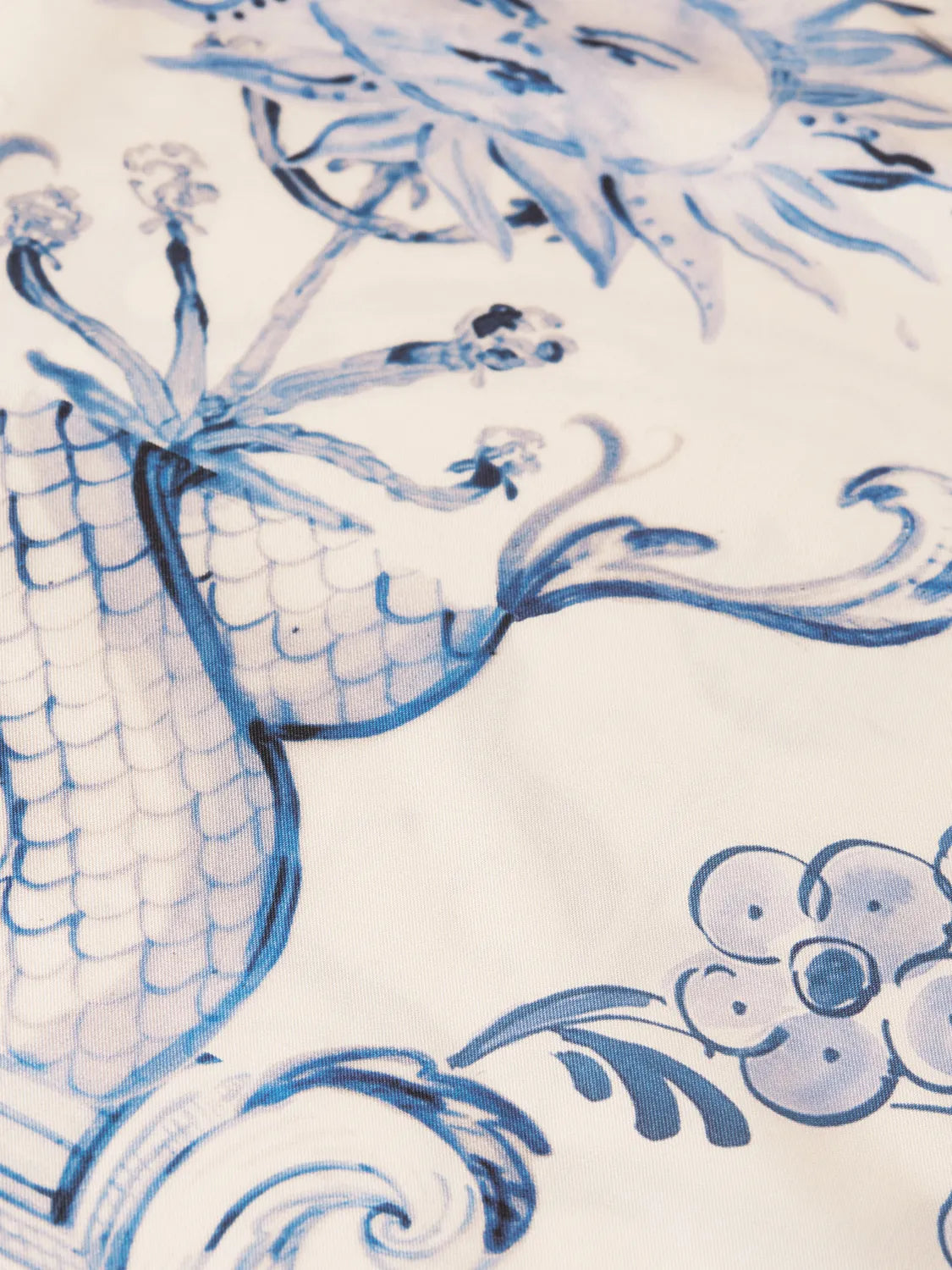 Scotch & Soda x Royal Delft Gia Mid-Rise Wide-Leg Printed Pants