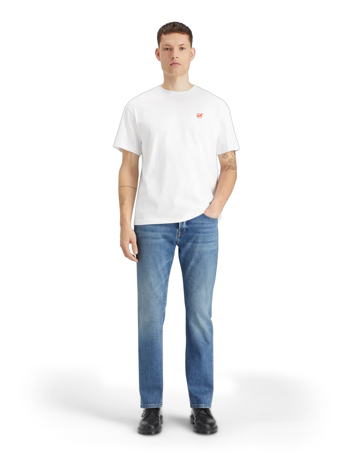 Essentials — The Zee Straight Fit Jeans | Blue Moves