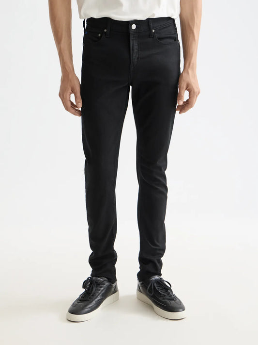 Essentials — Skim Skinny Jeans | Stay Black