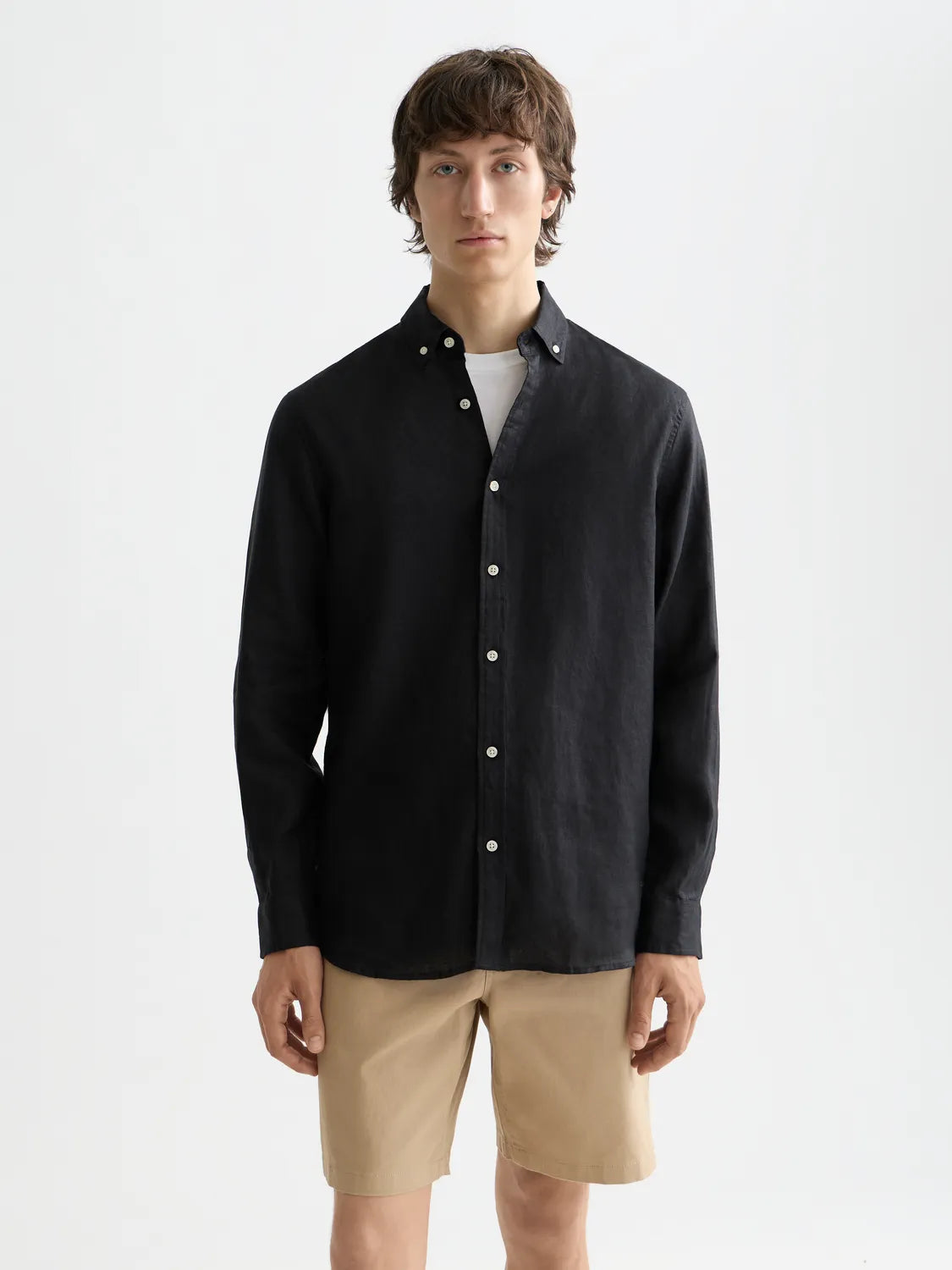 Essentials — Linen Long Sleeve Button-Down Shirt
