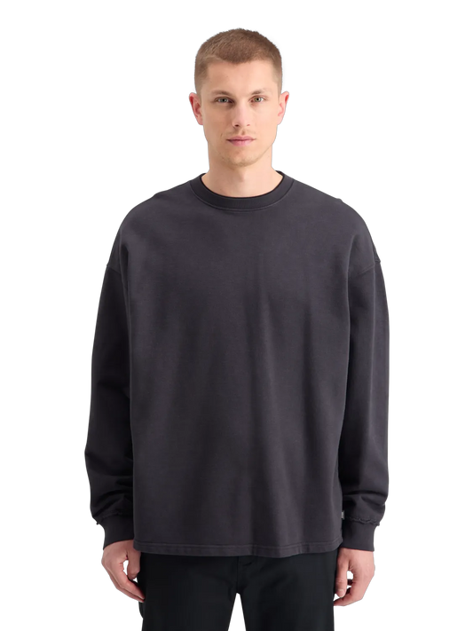 Essentials — Sweatshirt