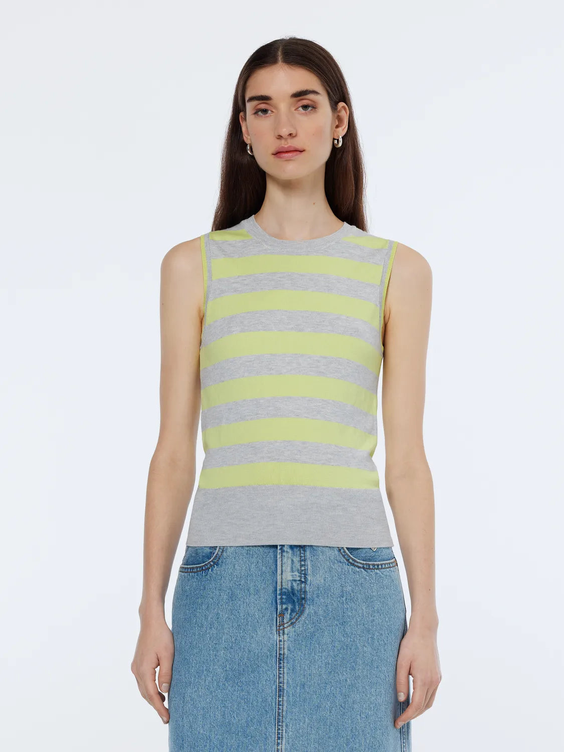 XS