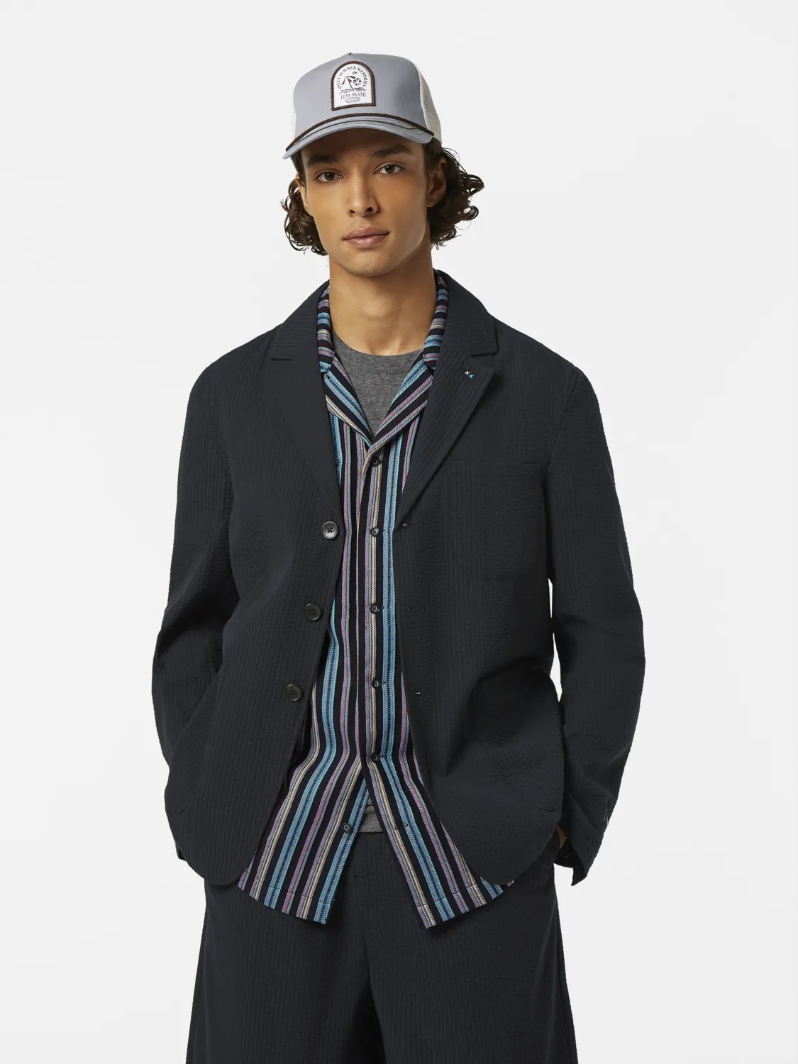 Unconstructed 3-Button Cotton-Blend Seersucker Blazer