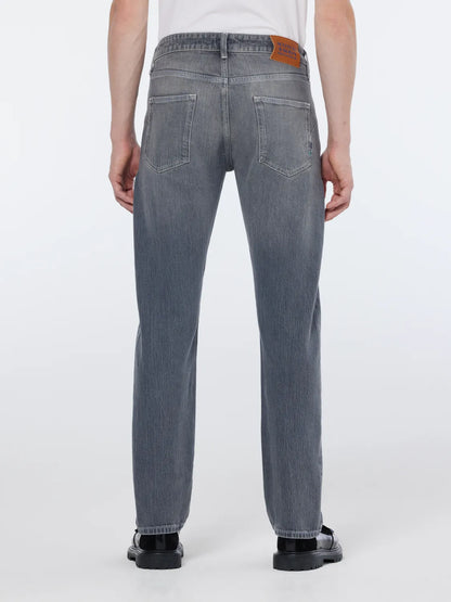 The Zee Straight Fit Jeans | Out Of Town