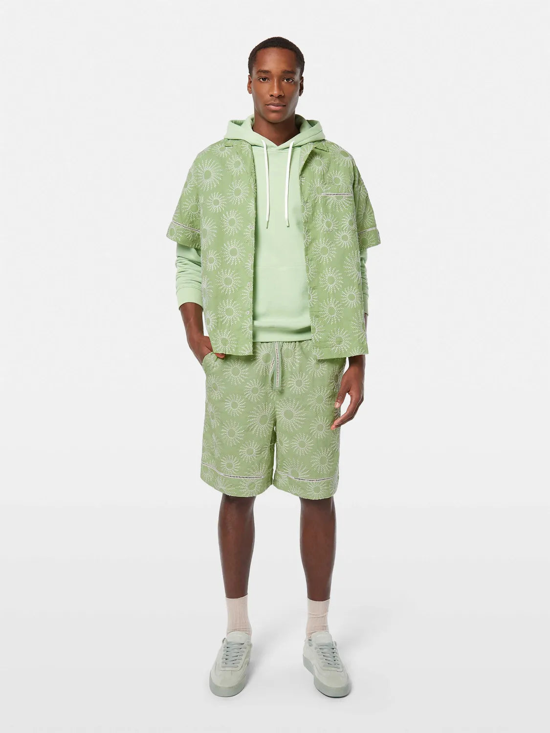 Relaxed-Fit Embroidered Linen-Blend Short Sleeve Shirt