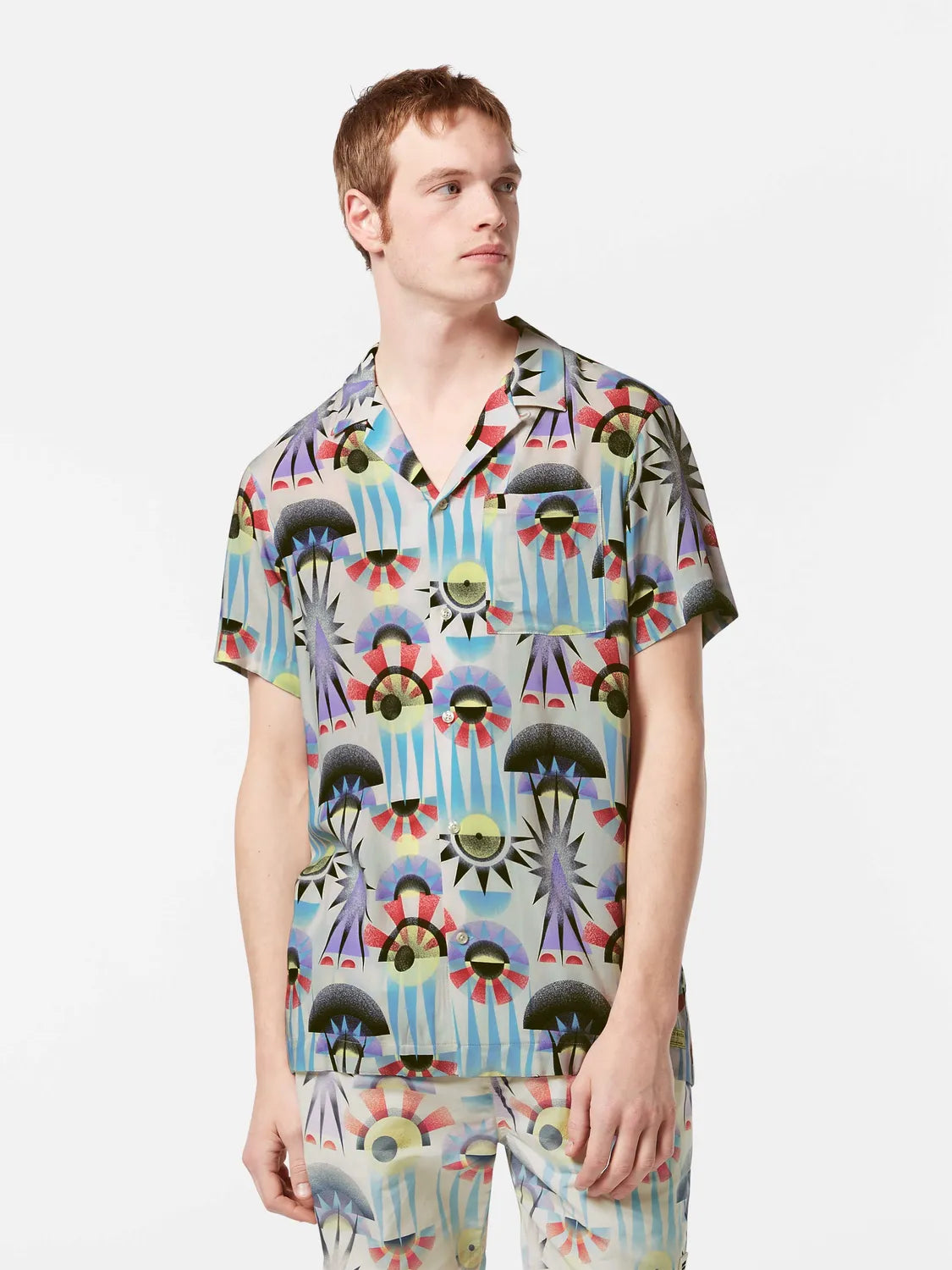 Printed Regular-Fit Viscose Short Sleeve Shirt
