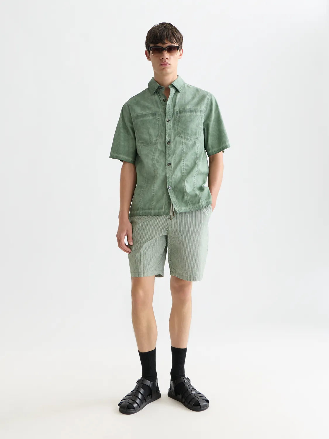 Fave Cotton-Linen Yarn-Dyed Regular-Fit Bermuda Shorts