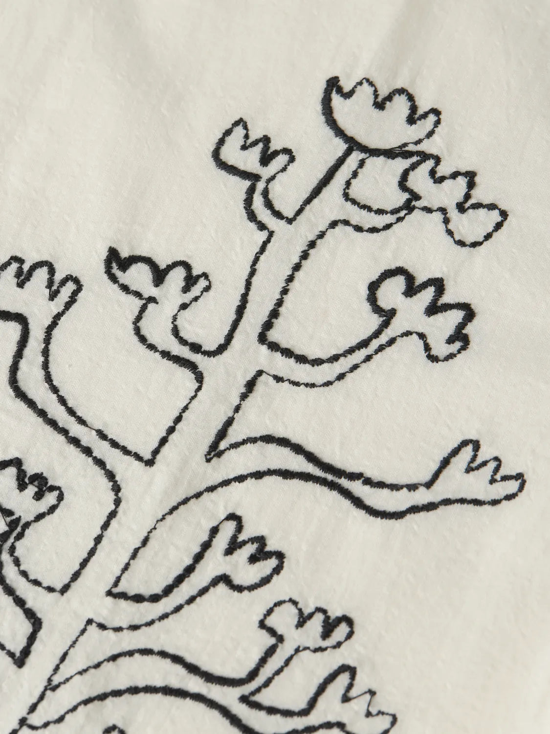 Embroidered Seersucker Relaxed-Fit Short-Sleeved Shirt