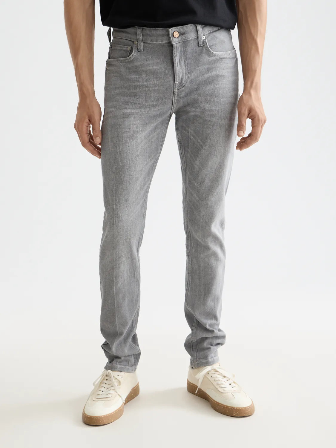 Core Skim Skinny Jeans Grey