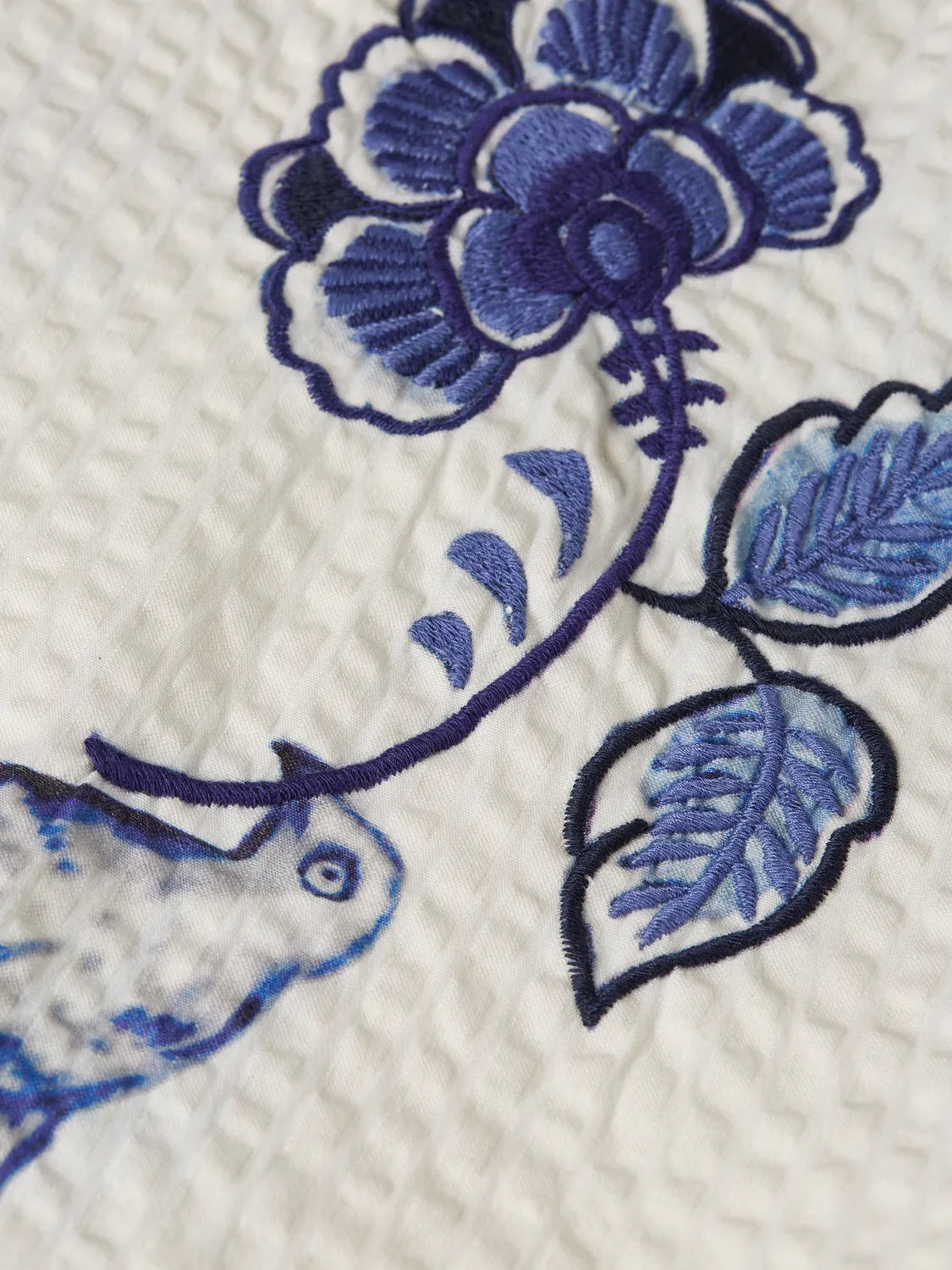 Scotch & Soda x Royal Delft Relaxed Short-Sleeved Shirt