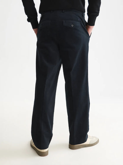 Otis Soft Velvet Chino