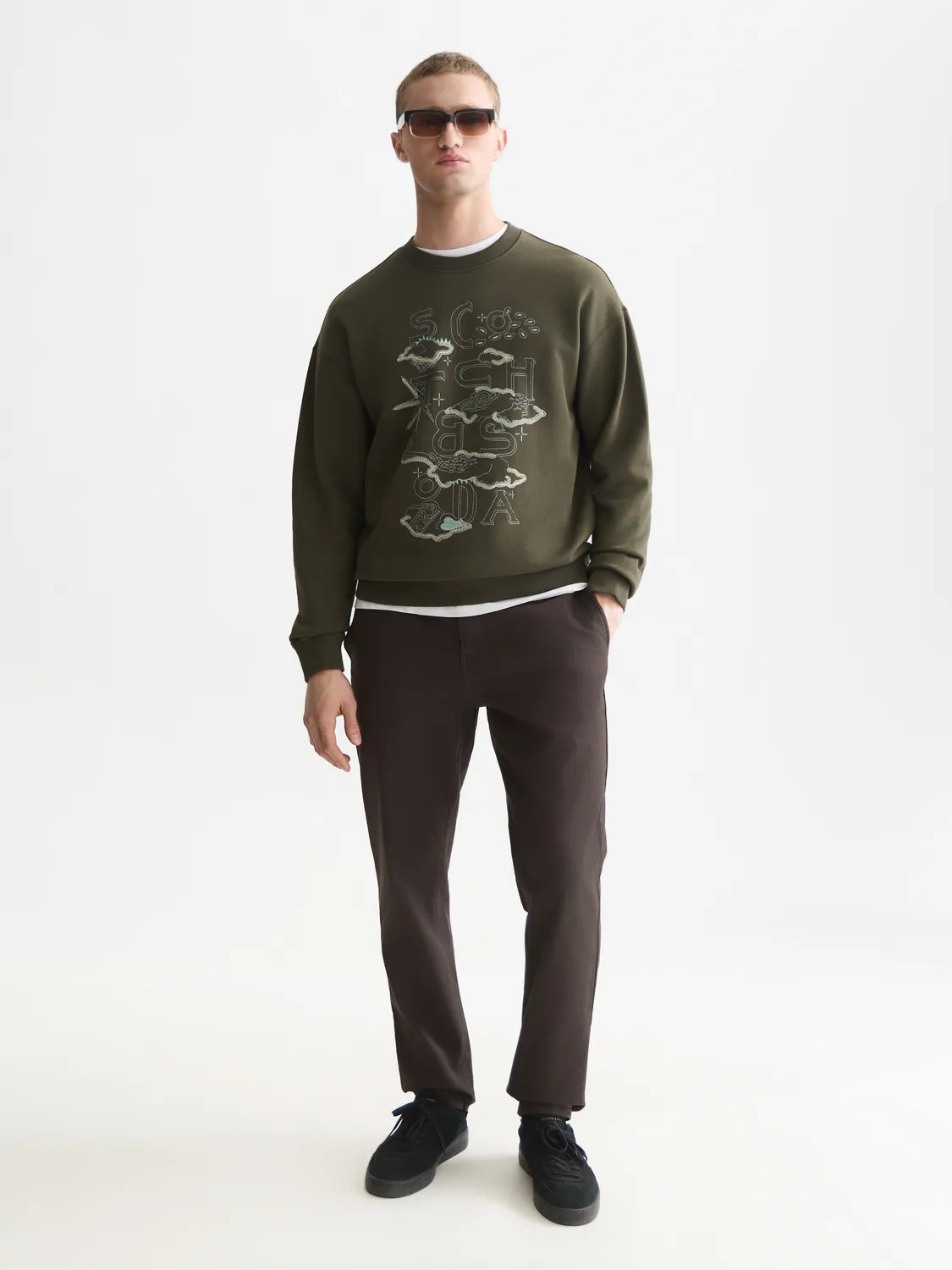 Front Embroidered Artwork Relaxed-Fit Sweatshirt