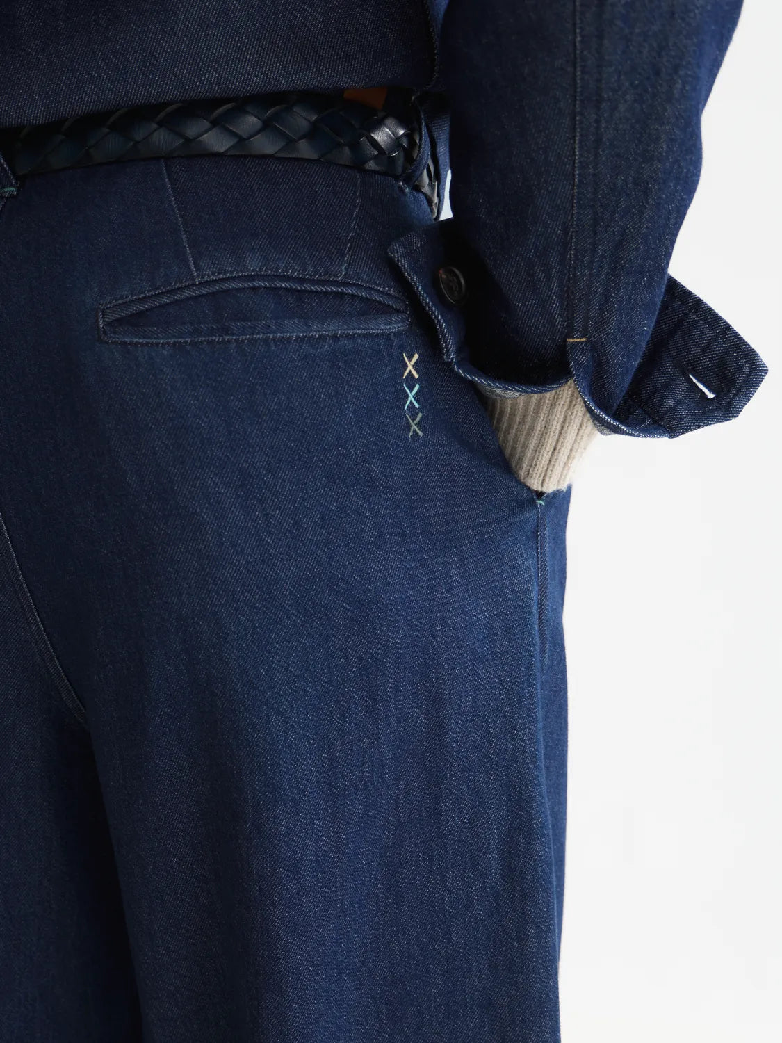 Loose-Fit Chino Jeans