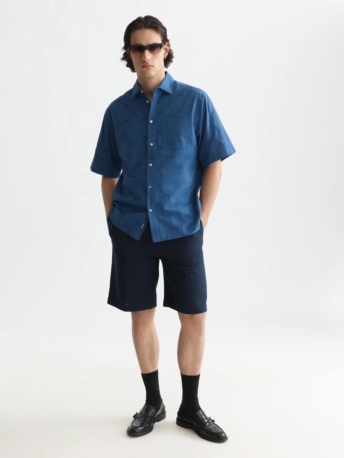 Pleated Linen-Blend Herringbone Wide Fit Chino Shorts