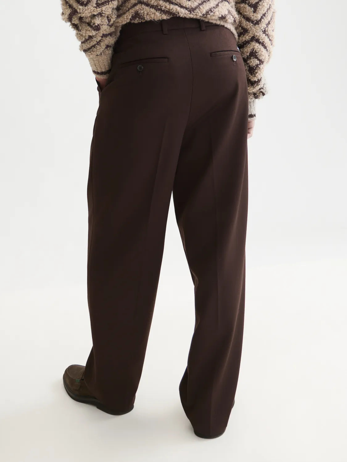 Pleated Wool-Blend Relaxed Straight-Fit Chino