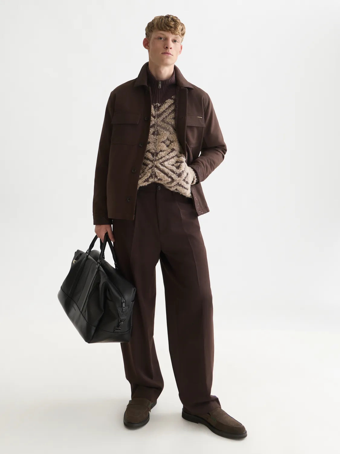 Pleated Wool-Blend Relaxed Straight-Fit Chino