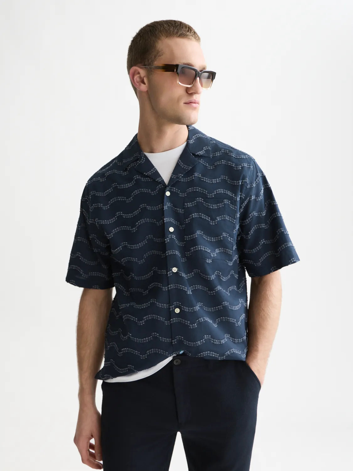 Wave Jacquard Short Sleeved Relaxed-Fit Shirt