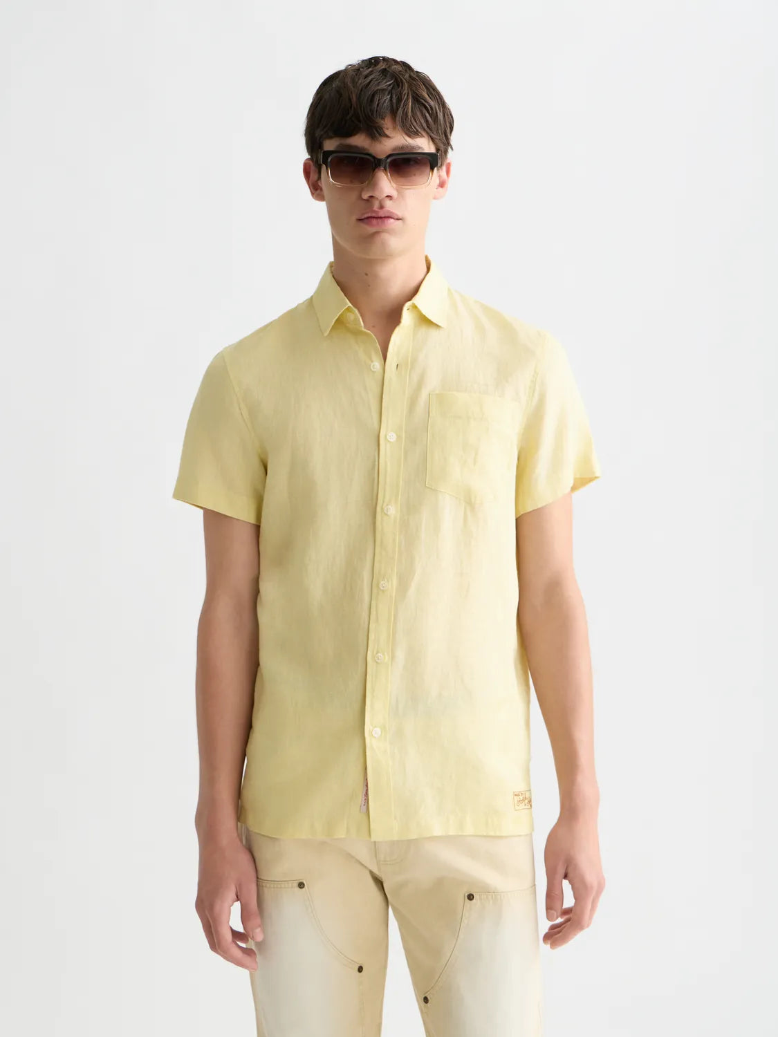 Essentials – Linen Regular-Fit Short Sleeve Shirt