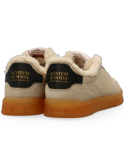 Nixie Sneakers