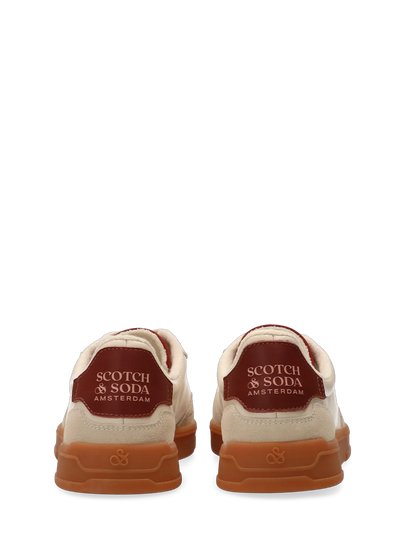 Slim Sneakers