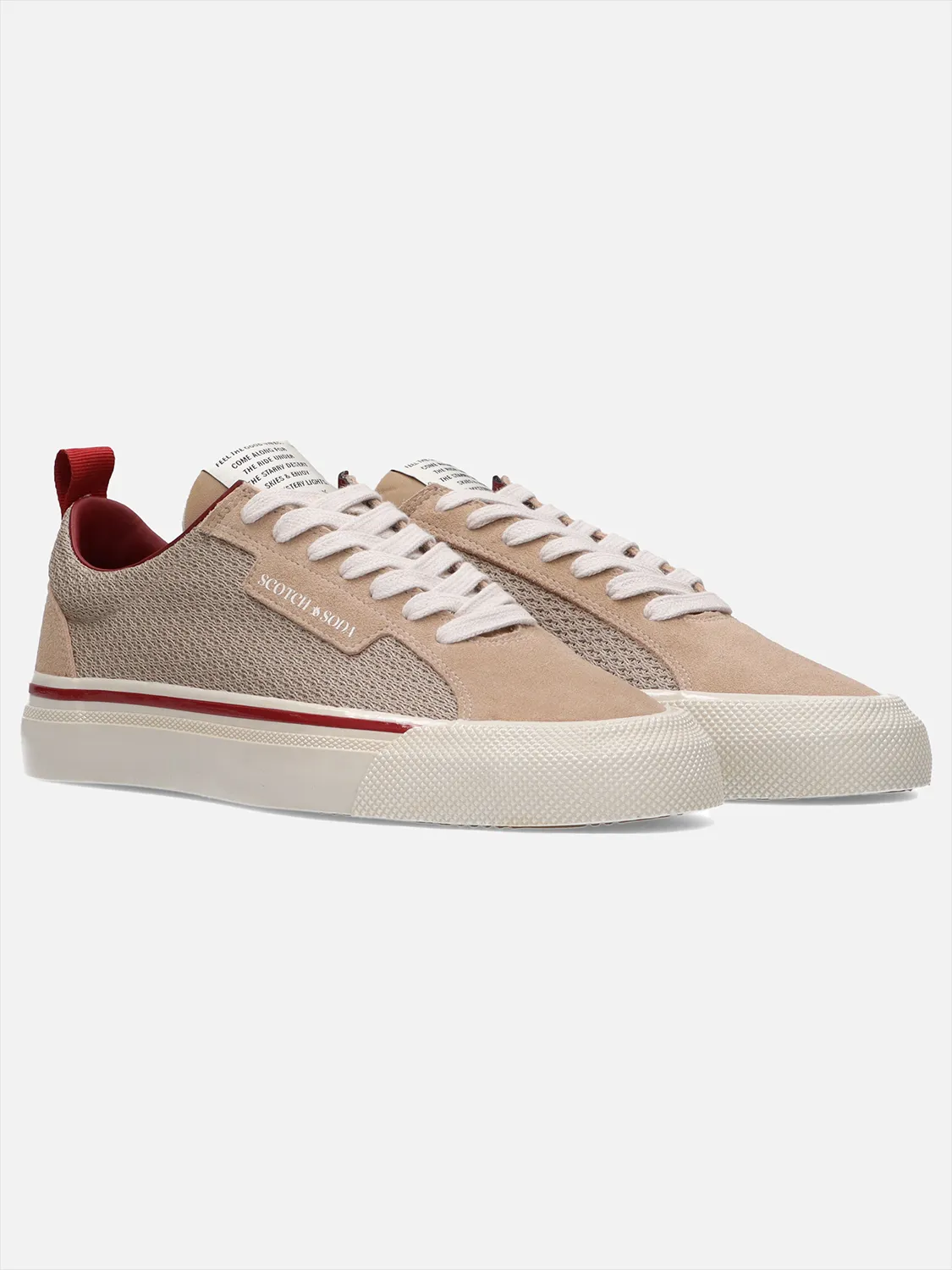 Wagger Sneakers