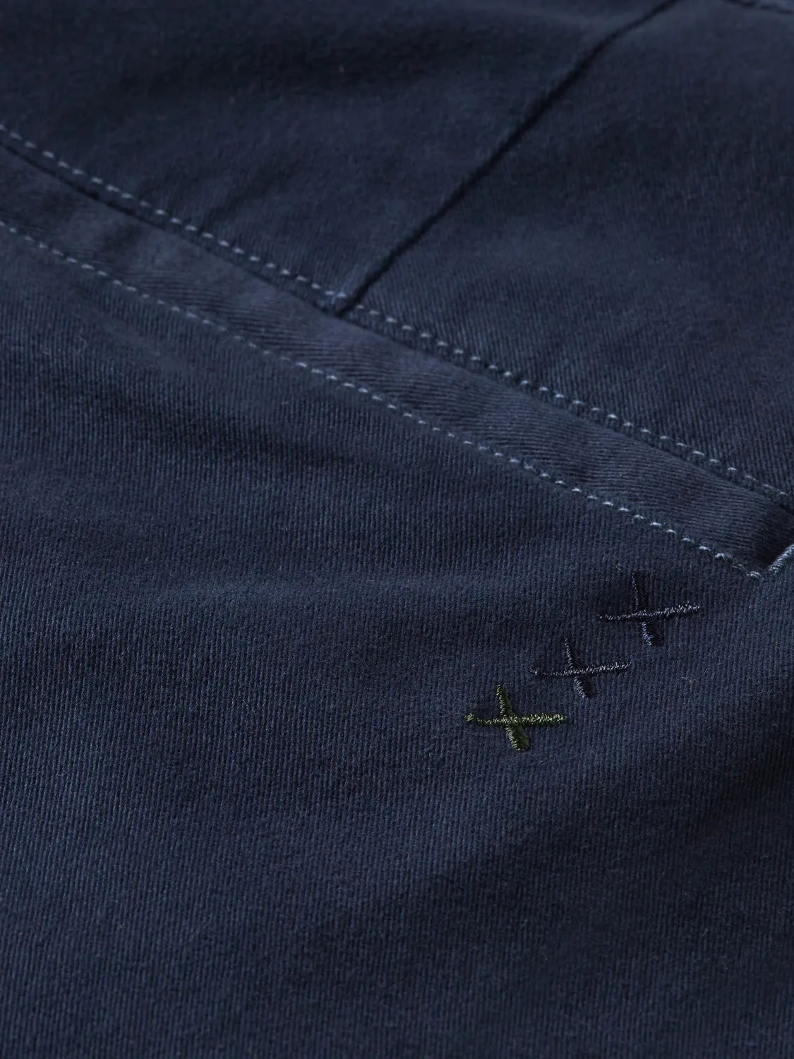 Essentials — Stuart Cotton-Blend Twill Short