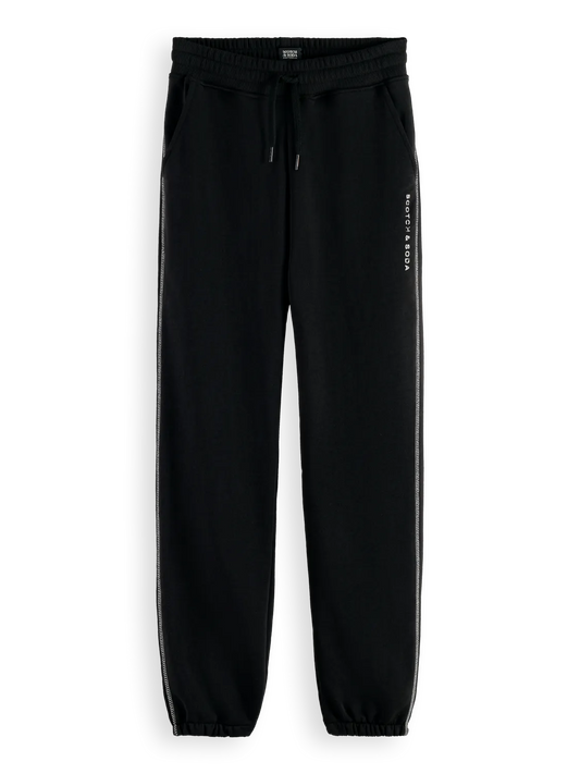 Essentials — Relaxed Fit Flatlock Jogger