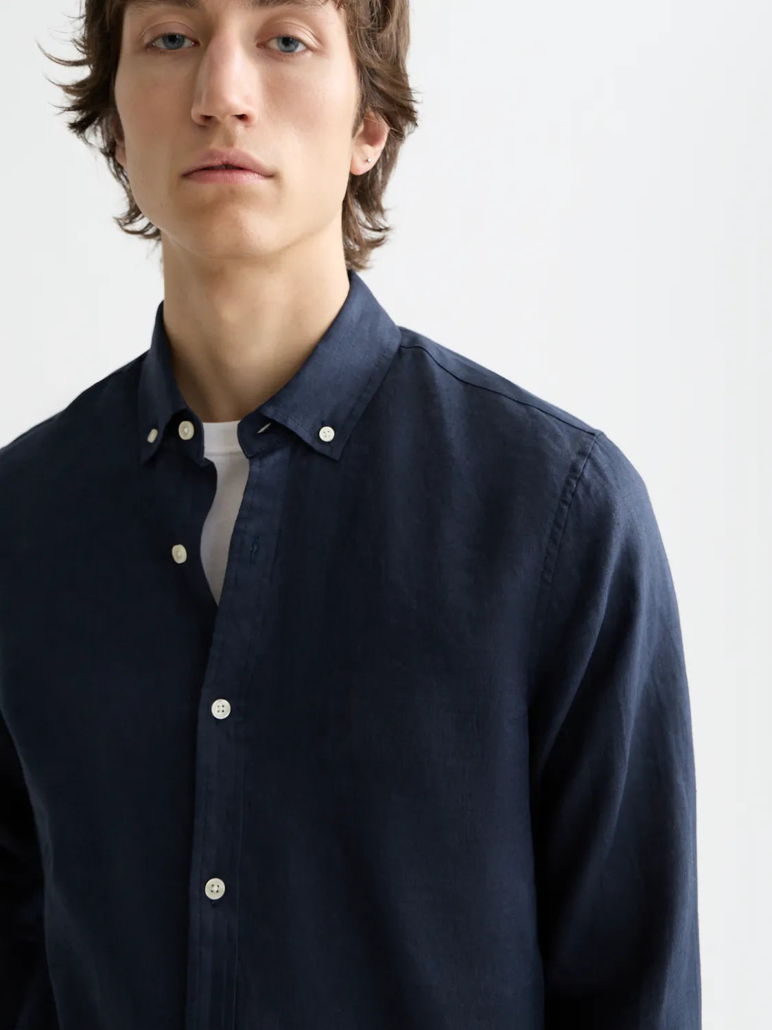 Essentials — Linen Long Sleeve Button-Down Shirt