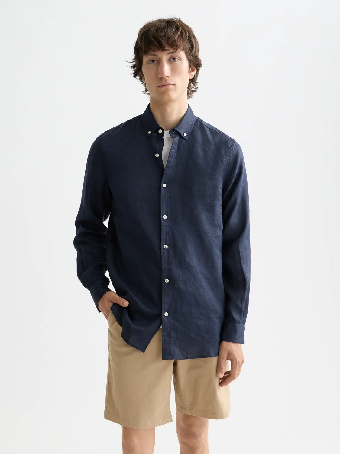 Essentials — Linen Long Sleeve Button-Down Shirt