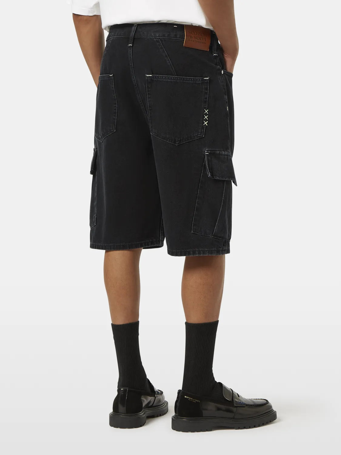 The Strand Loose Denim Cargo Short | Black Buzz