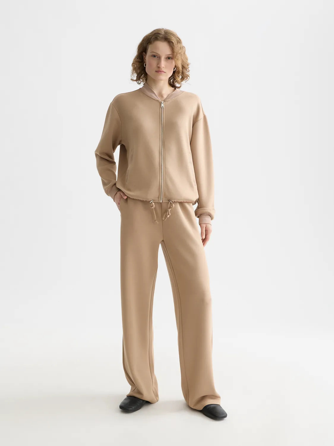 Modal Jersey Bomber