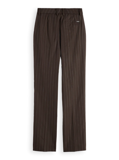 Robyn - high rise relaxed tapered leg
