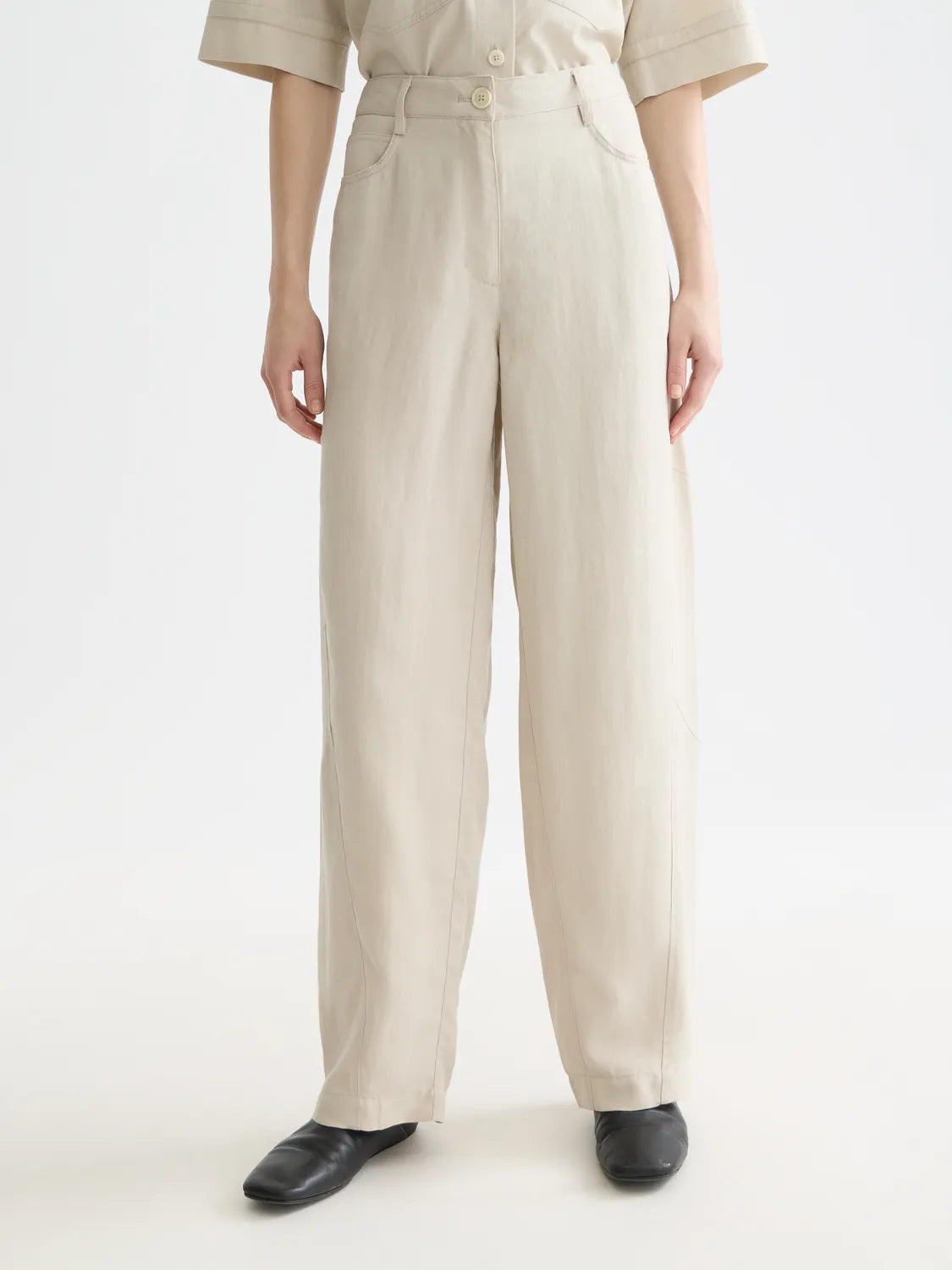 Lotus - High Rise Barrel Leg Twill Pants