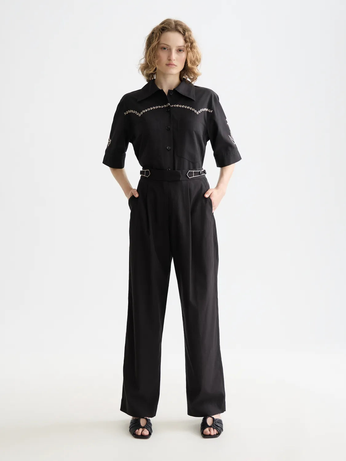 Quinn - Mid Rise Wide Leg Pants With Cross-Stitching