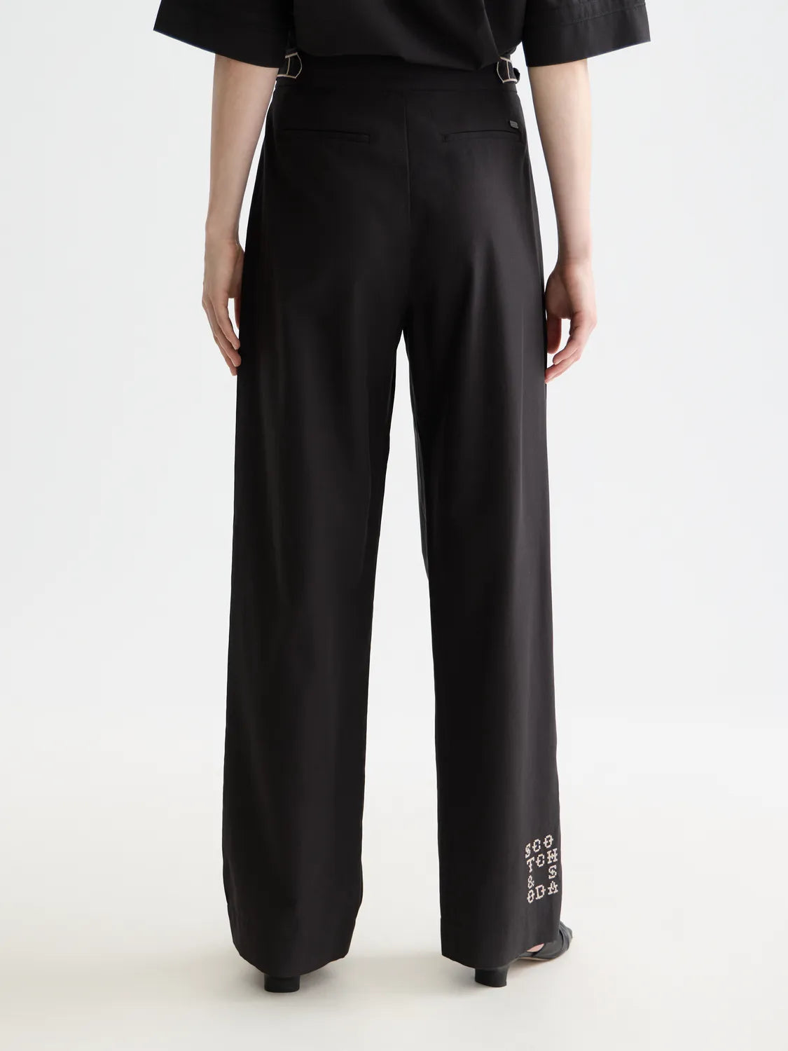 Quinn - Mid Rise Wide Leg Pants With Cross-Stitching