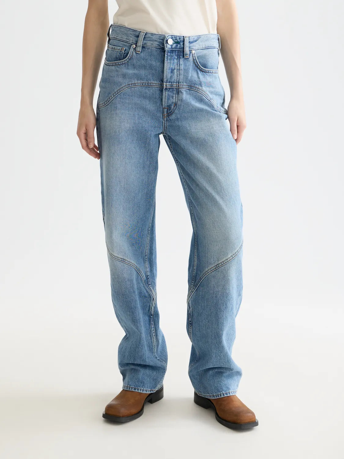 The Ripple Straight Jeans