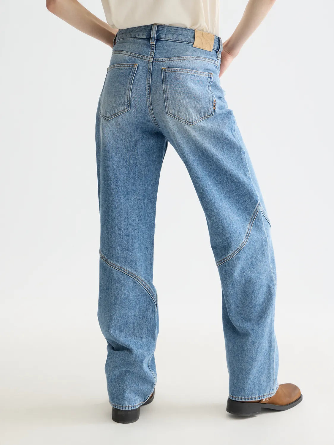 The Ripple Straight Jeans