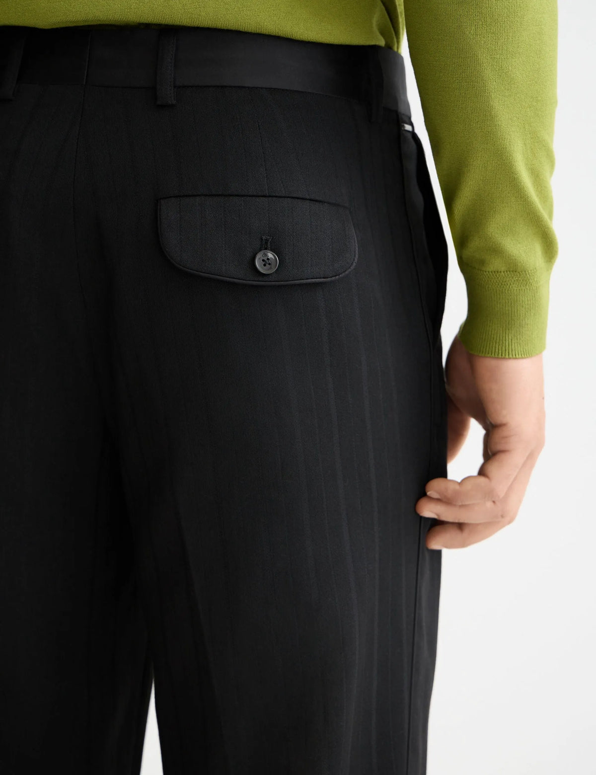 Otis- sateen-trimmed structure stripe relaxed straight chino