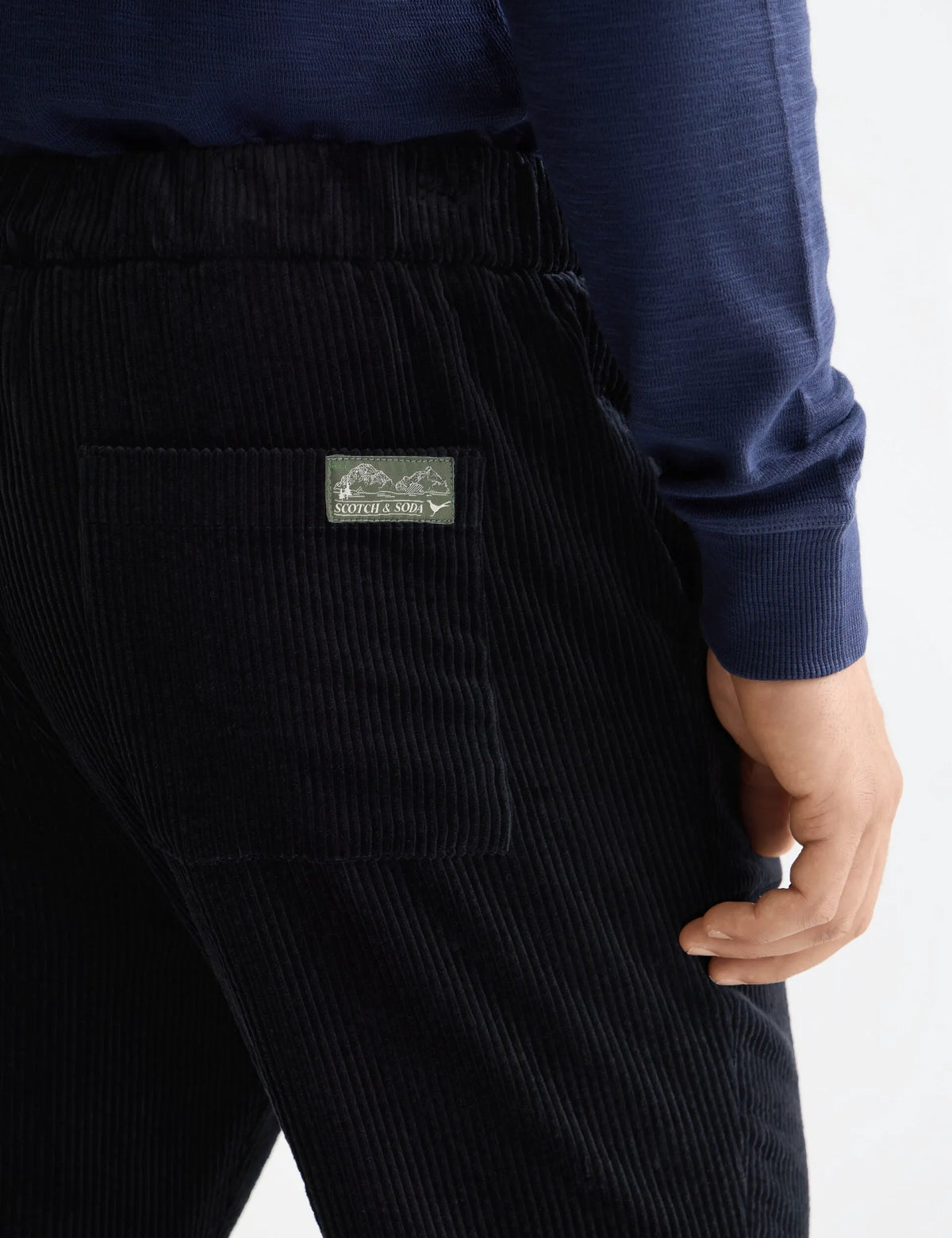 Fave - Cotton corduroy loose tapered jogger