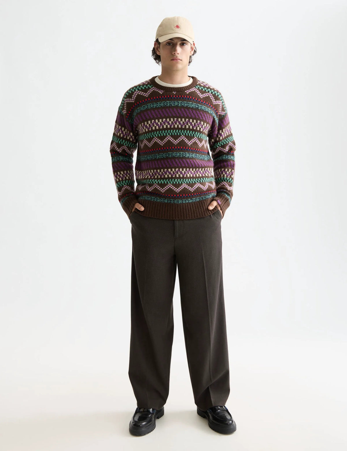 Jacquard dropped shoulder crewneck