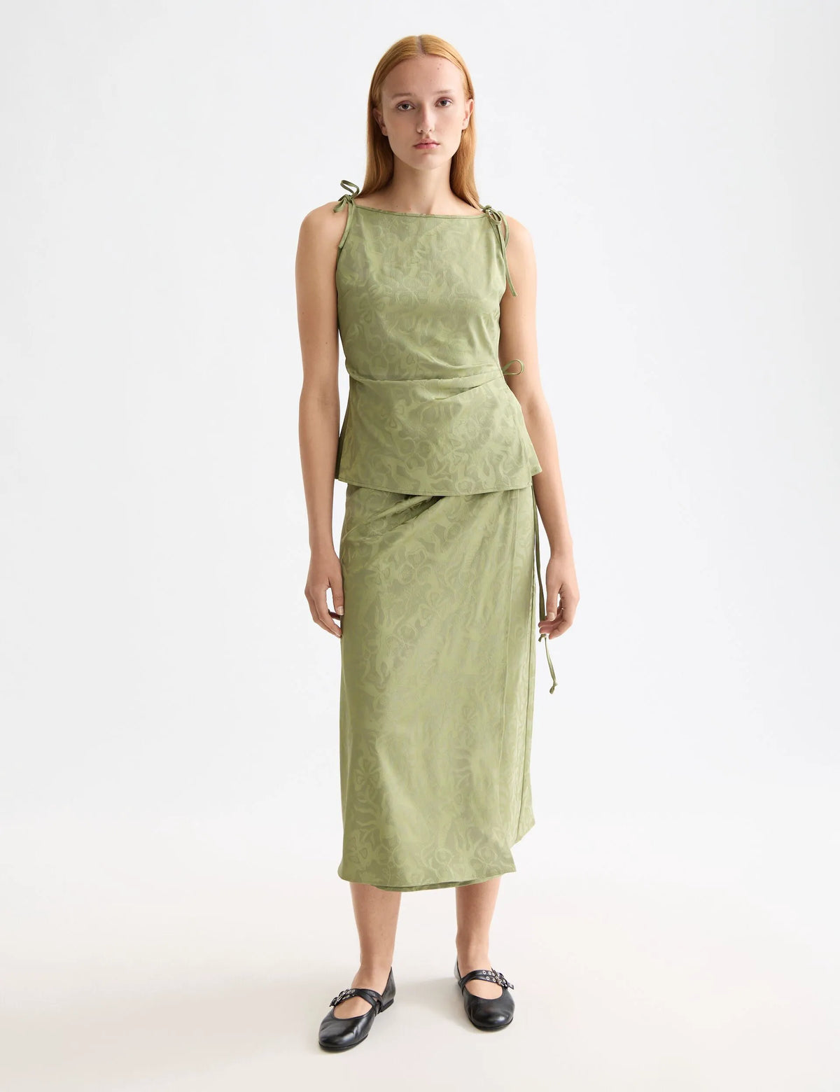 Draped wrap tank