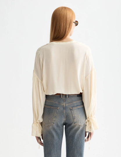 Easy top with draw string cuffs