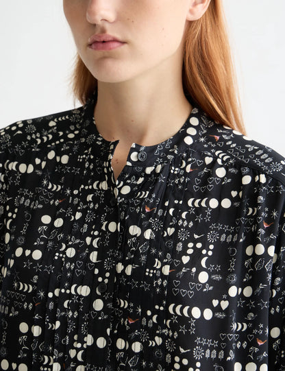 Shirt with lace and ties