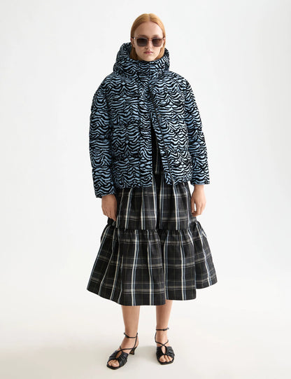 Hooded puffer