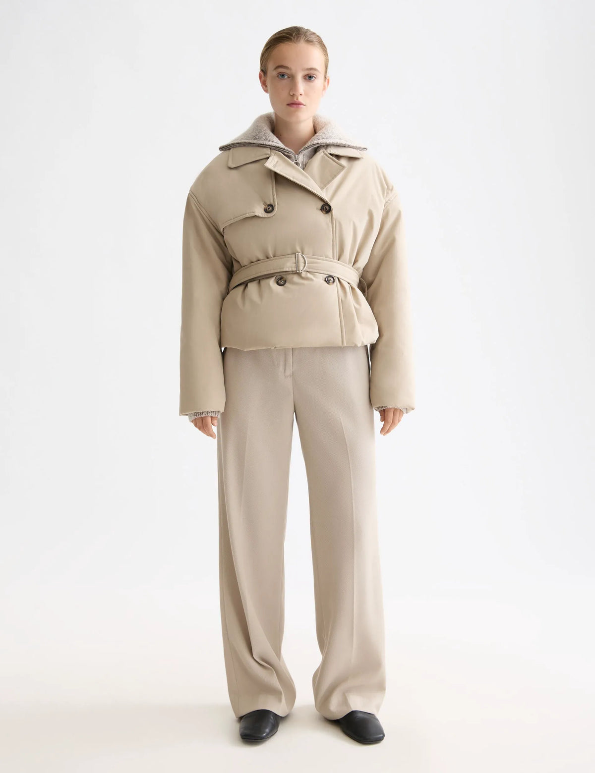 Lightweight padded poplin trench