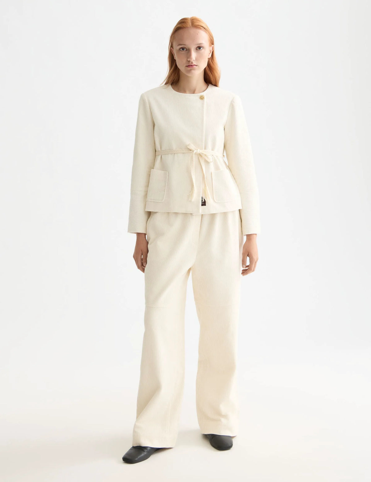 Relaxed collarless jacket